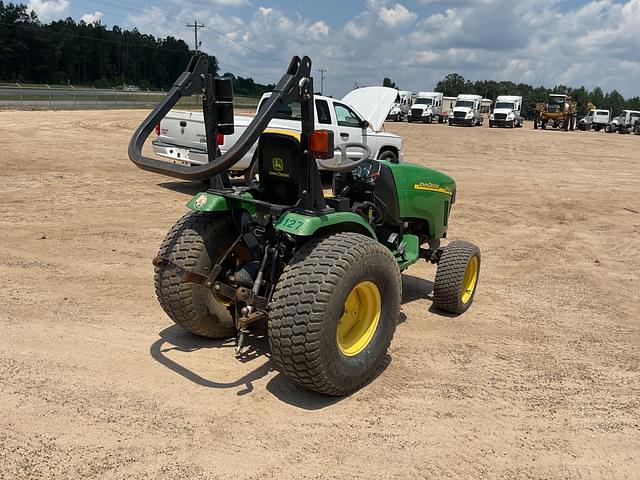 Image of John Deere 2520 equipment image 4