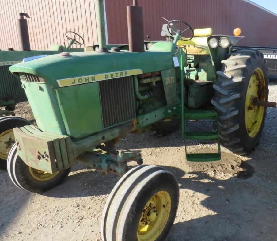 Main image John Deere 2520