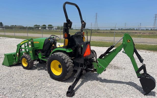 Image of John Deere 2520 equipment image 3