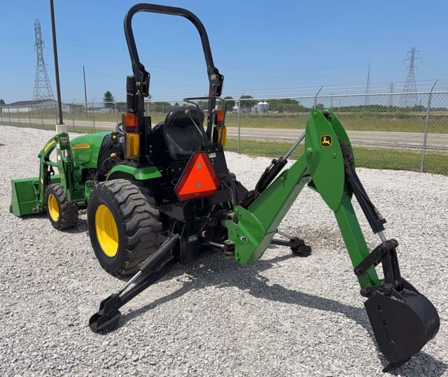 Image of John Deere 2520 equipment image 4