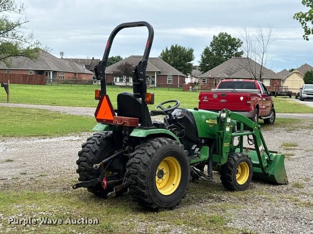 Image of John Deere 2520 equipment image 4