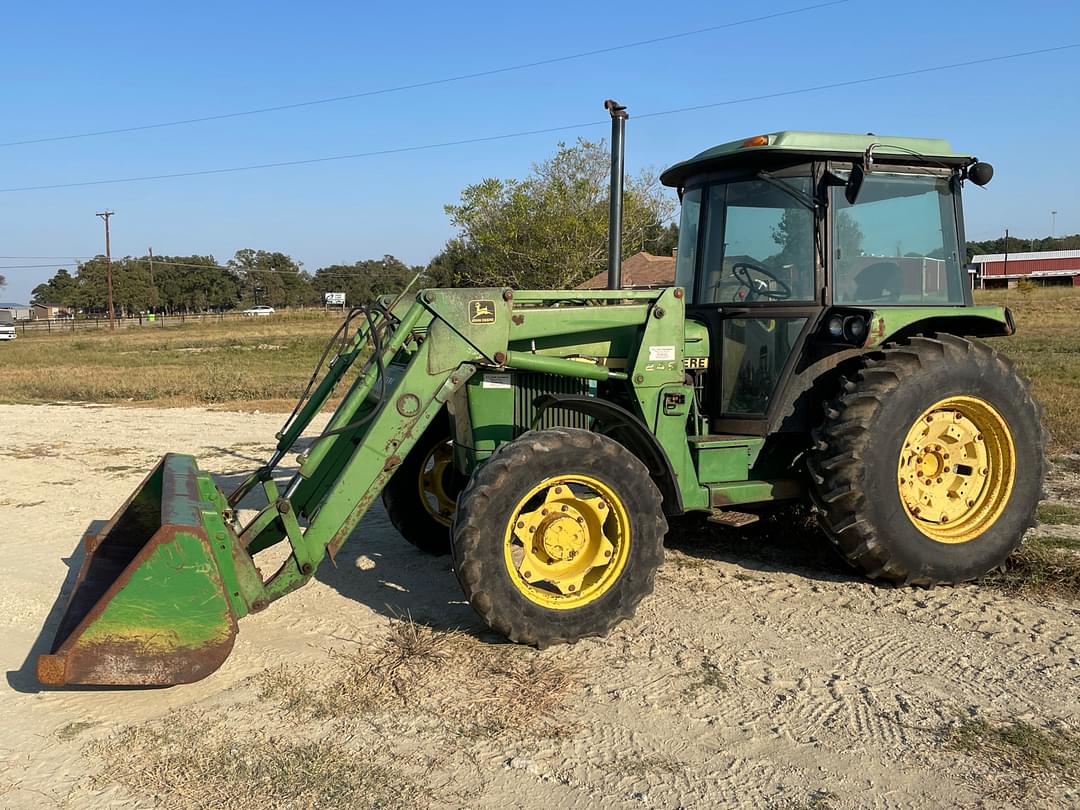 Image of John Deere 2550 Primary image