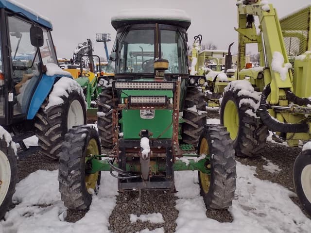 Image of John Deere 2550 equipment image 1