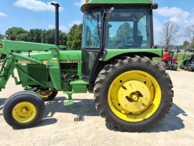 Image of John Deere 2550 equipment image 2