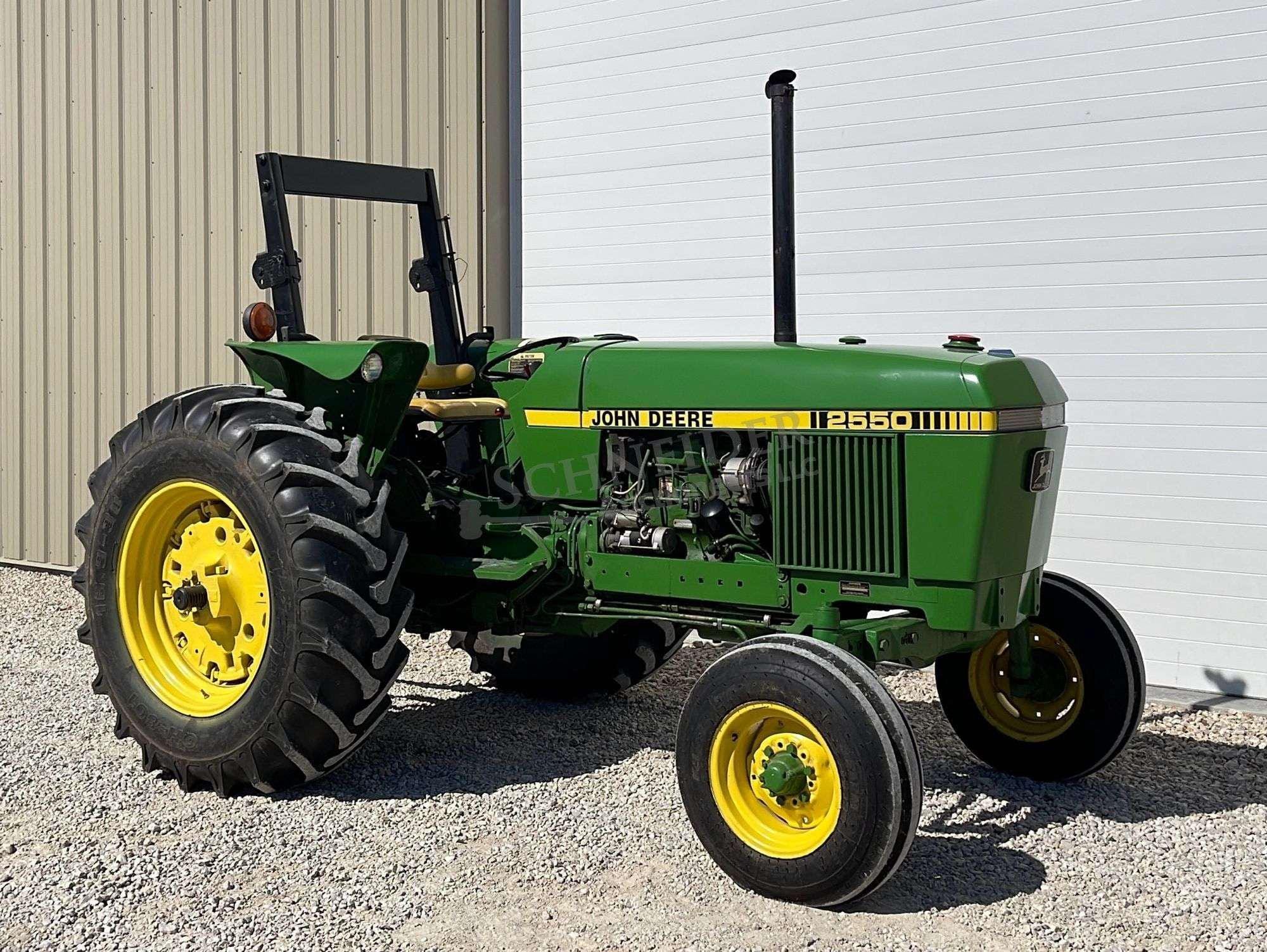 Main image John Deere 2550