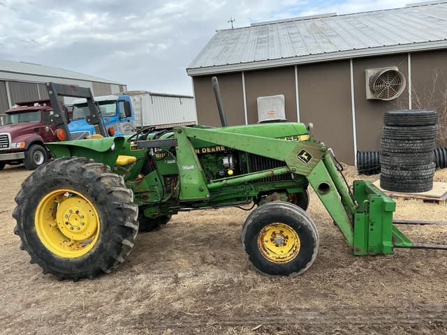 Image of John Deere 2555 equipment image 1