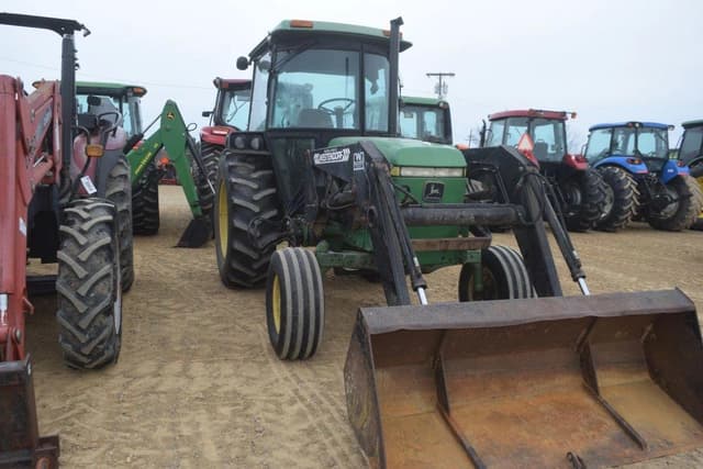 Image of John Deere 2555 equipment image 3