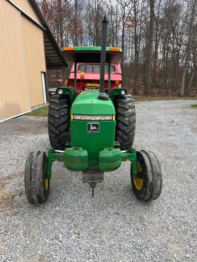 Image of John Deere 2555 equipment image 2