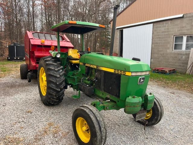 Image of John Deere 2555 equipment image 3