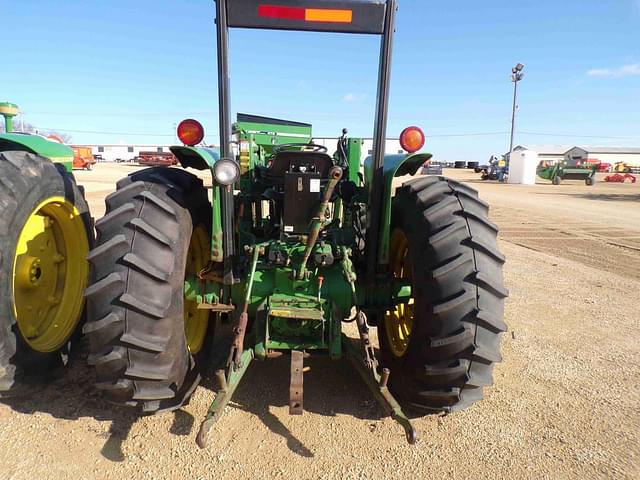 Image of John Deere 2555 equipment image 4