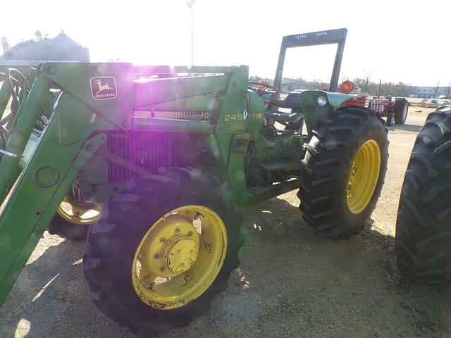 Image of John Deere 2555 equipment image 3