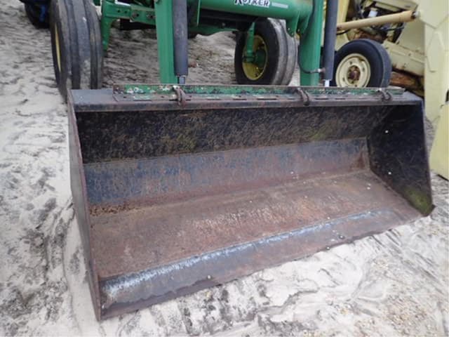 Image of John Deere 2555 equipment image 3