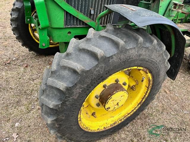 Image of John Deere 2555 equipment image 4