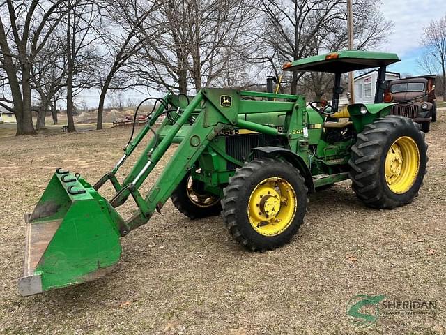 Image of John Deere 2555 equipment image 2
