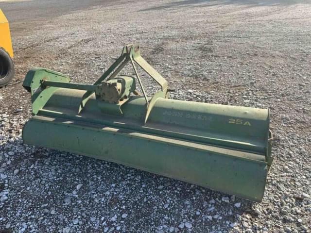Image of John Deere 25A equipment image 1