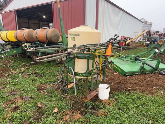 Image of John Deere 25A equipment image 1