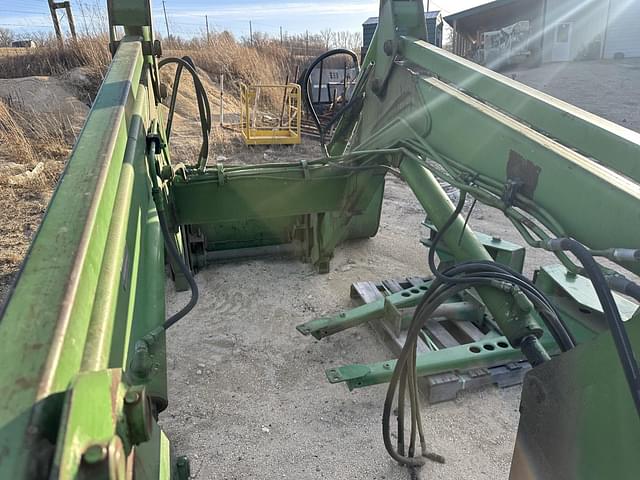 Image of John Deere 265 equipment image 3