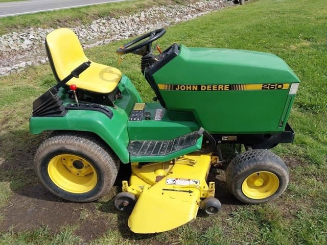 Image of John Deere 260 equipment image 2