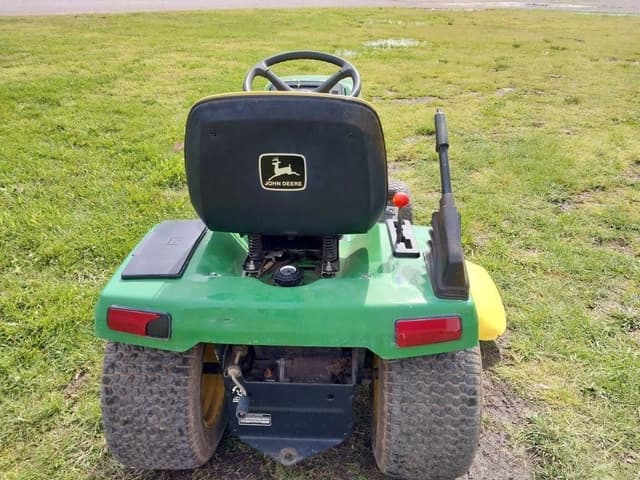 Image of John Deere 260 equipment image 3