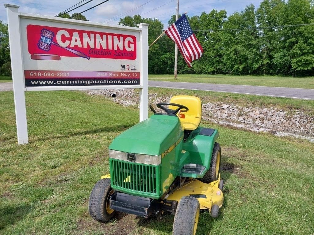 Image of John Deere 260 Primary image