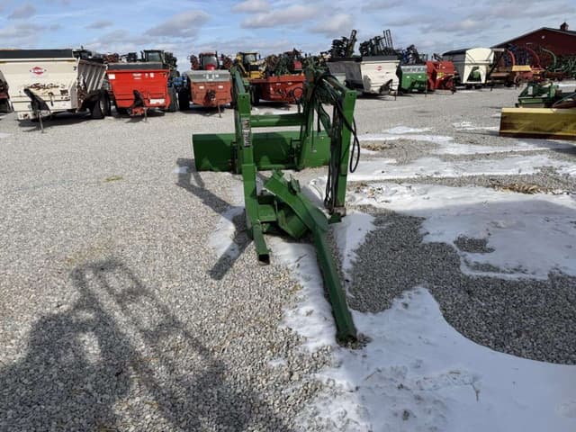 Image of John Deere 260 equipment image 4