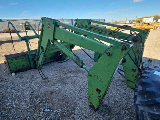 Image of John Deere 260 equipment image 3