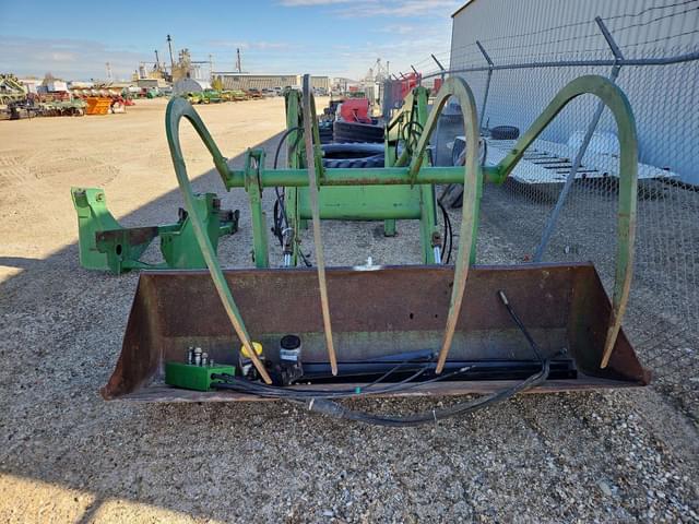 Image of John Deere 260 equipment image 1