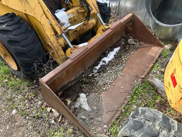 Image of John Deere 260 Series II equipment image 2