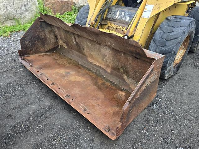 Image of John Deere 260 equipment image 1