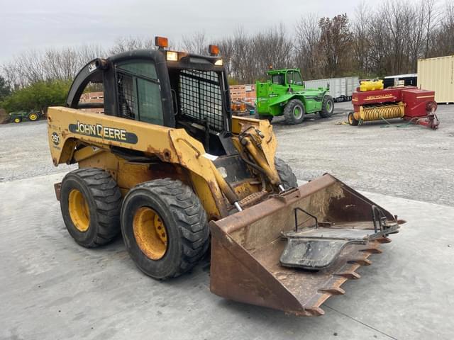 Image of John Deere 260 equipment image 1