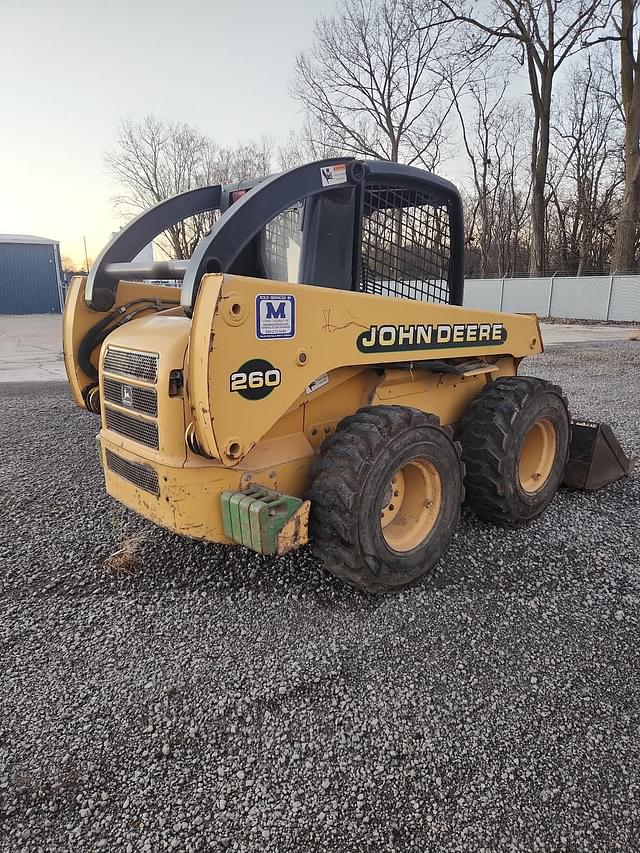 Image of John Deere 260 equipment image 3