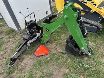 Main image John Deere 260