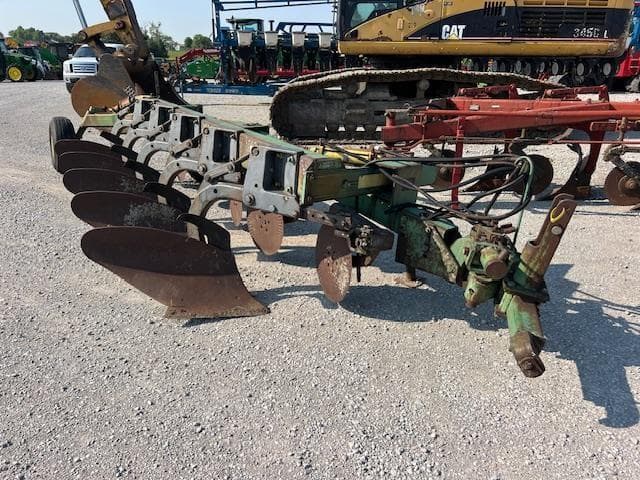 Image of John Deere A2600 equipment image 1