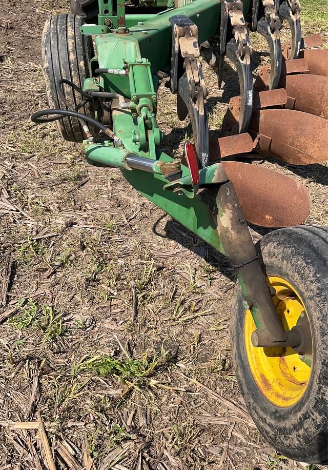 Image of John Deere 2600 equipment image 4