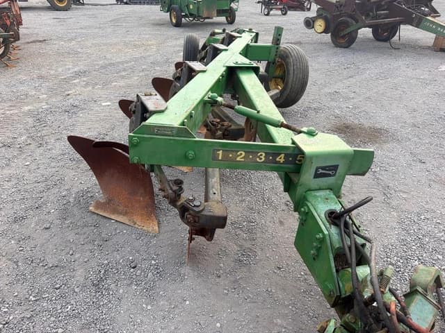 Image of John Deere 2600 equipment image 3
