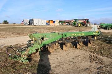 Image of John Deere 2600 equipment image 3