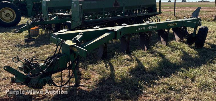 Image of John Deere 2600 Primary image