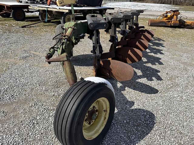 Image of John Deere 2600 equipment image 2