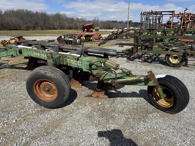 Image of John Deere 2600 equipment image 4