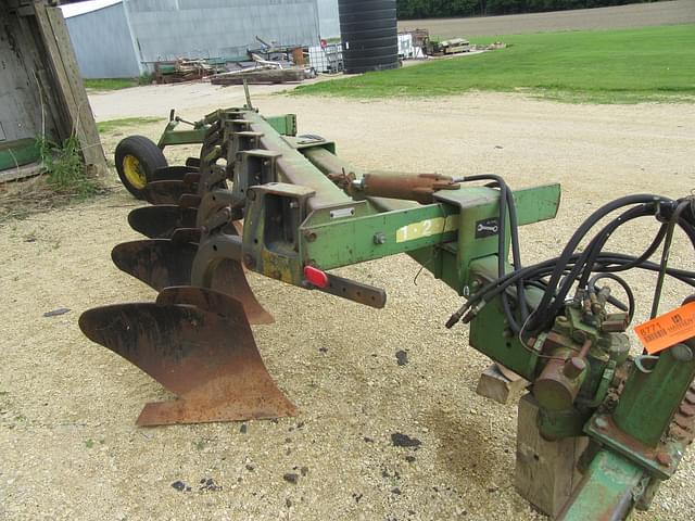Image of John Deere 2600 equipment image 3