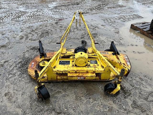 Image of John Deere 261 equipment image 4