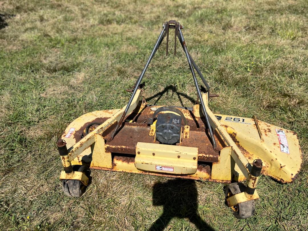 Image of John Deere 261 Image 1