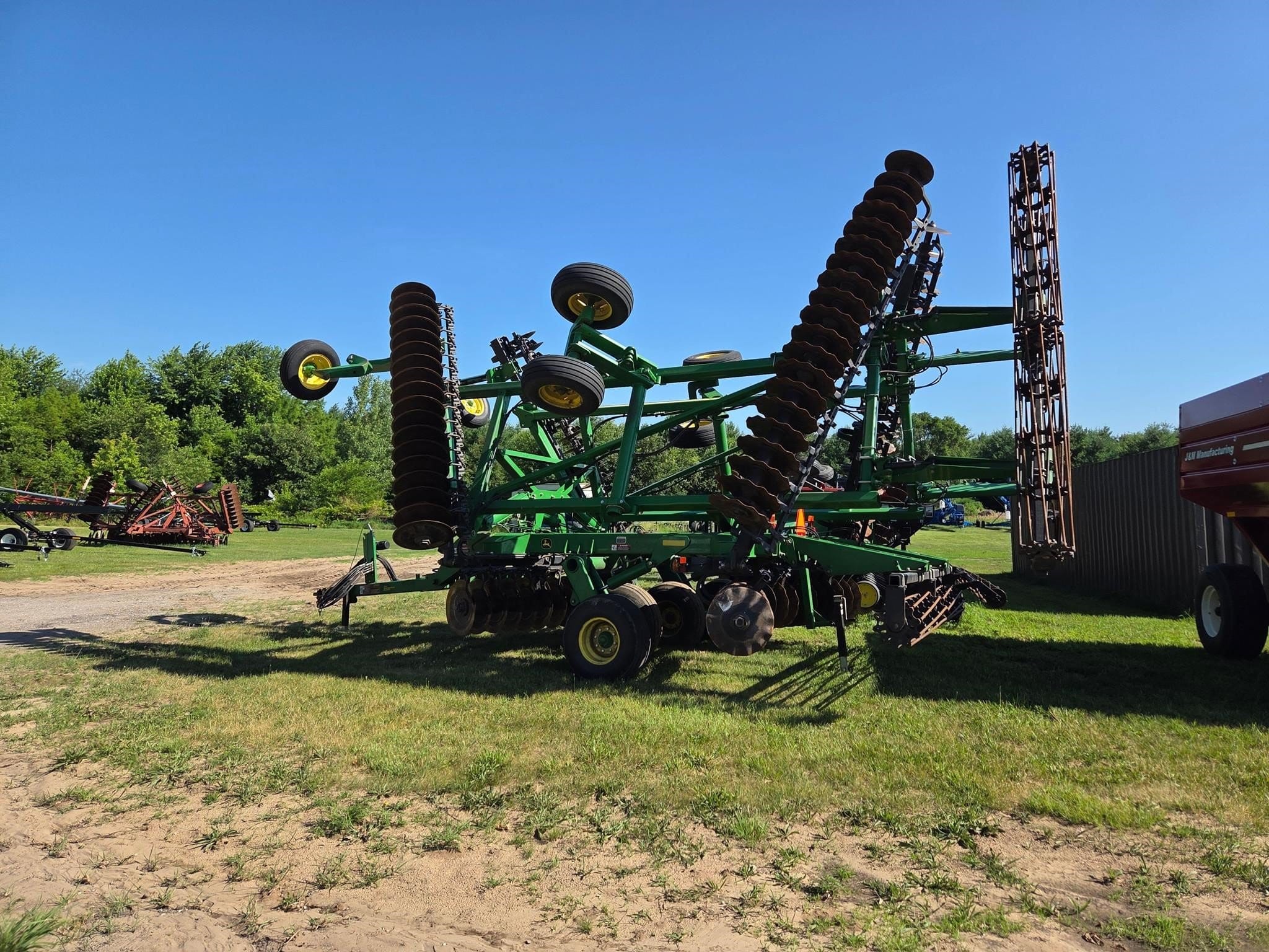 John Deere 2623VT Equipment Image0
