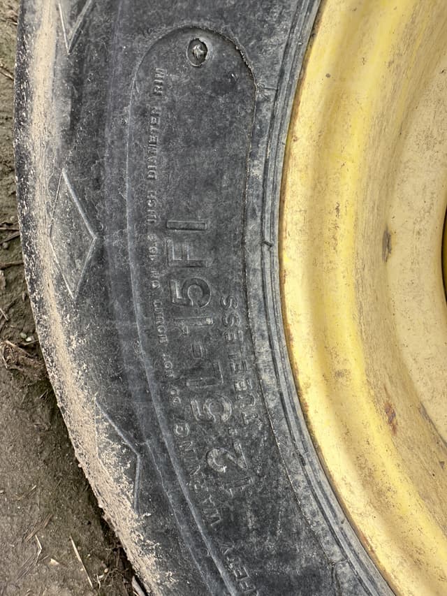 Image of John Deere 2623 equipment image 4