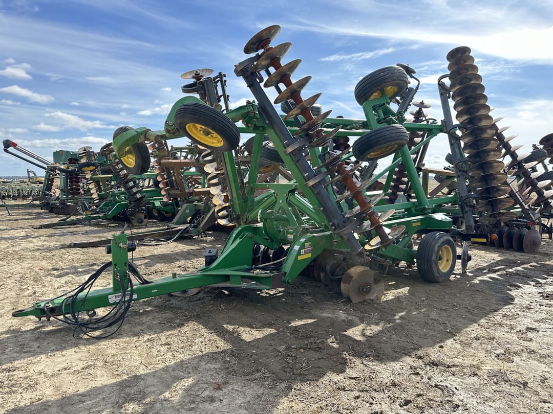 Image of John Deere 2623 Primary image