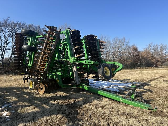 Image of John Deere 2623 equipment image 1