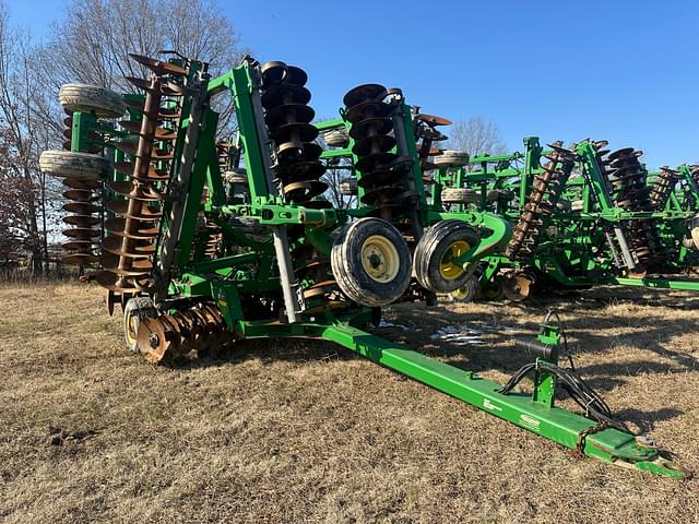 Image of John Deere 2623 equipment image 1