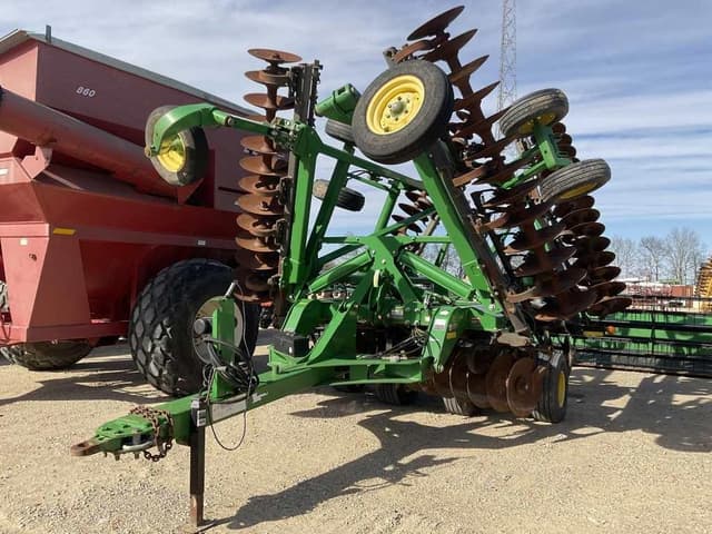 Image of John Deere 2623 equipment image 2