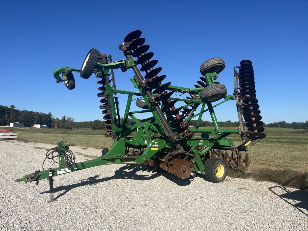 Main image John Deere 2623