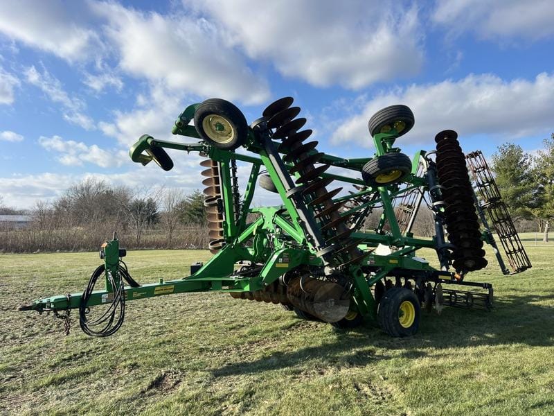 Main image John Deere 2623VT